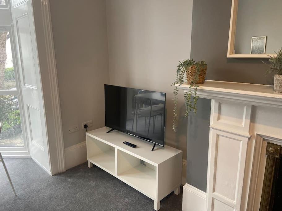 Central Southsea Boutique 2 Bedroom Flat ポーツマス エクステリア 写真